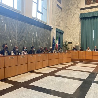 Imperia, i capogruppo di maggioranza non ci stanno: "Nessun cittadino cambierebbe questo sindaco con l'accoppiata Strescino + PD” Imperia, i capogruppo di maggioranza non ci stanno: "Nessun cittadino cambierebbe questo sindaco con l'accoppiata Strescino + PD”