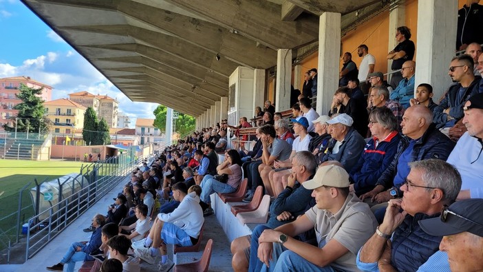 SPECIALE STADIO. Il video del ritorno dei neroazzurri sull'erba del 'Ciccione' SPECIALE STADIO. Il video del ritorno dei neroazzurri sull'erba del 'Ciccione'