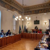 Torna a riunirsi il consiglio provinciale: Bozzano sostituisce Quesada