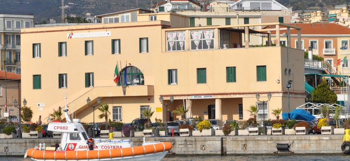 La Capitaneria di Porto di Imperia cerca un marittimo con la qualifica di ‘mozzo per la pesca’ La Capitaneria di Porto di Imperia cerca un marittimo con la qualifica di ‘mozzo per la pesca’