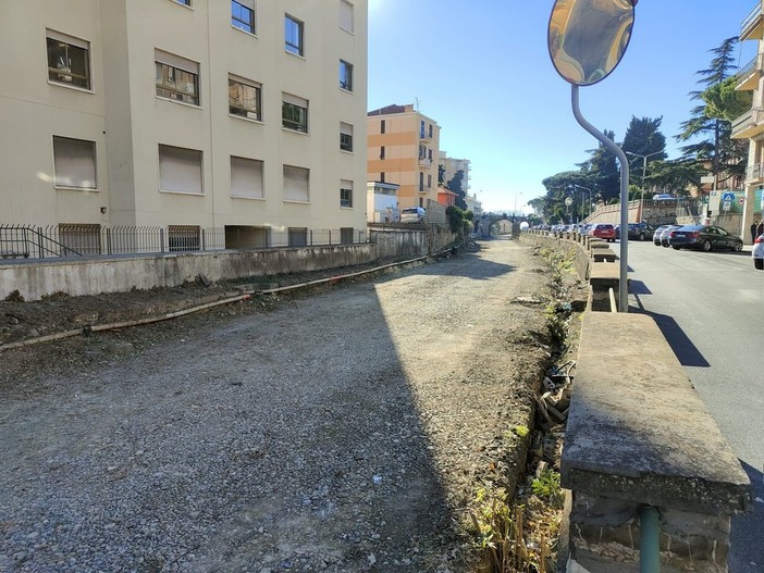 Prorogati sino all’11 febbraio i lavori per la ciclabile in via Trento Prorogati sino all’11 febbraio i lavori per la ciclabile in via Trento