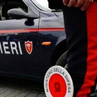 Imperia, tenta di rubare birre all'Eurospin scoperto dal personale dà in escandescenza Imperia, tenta di rubare birre all'Eurospin scoperto dal personale dà in escandescenza