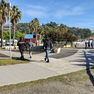 Imperia: sarebbe un caso di suicidio il ritrovamento del corpo di una donna al Prino (Foto e video) Imperia: sarebbe un caso di suicidio il ritrovamento del corpo di una donna al Prino (Foto e video)