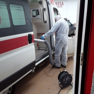 Ditta sanifica gratuitamente mezzi della Croce Rossa di Pieve di Teco, i ringraziamenti del presidente Ditta sanifica gratuitamente mezzi della Croce Rossa di Pieve di Teco, i ringraziamenti del presidente