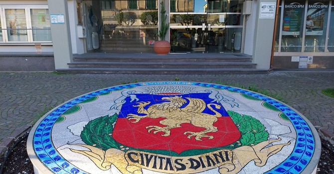 A Diano Marina lo sport riconquista gli spazi scolastici anche di pomeriggi e la sera A Diano Marina lo sport riconquista gli spazi scolastici anche di pomeriggi e la sera