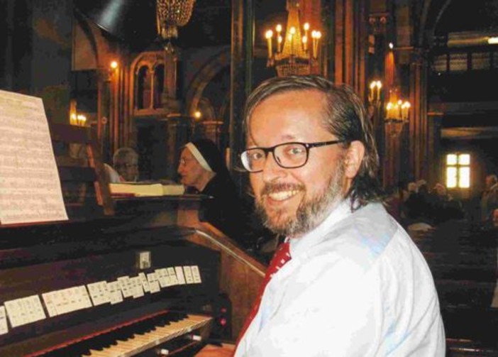 Il M° Davide Tepasso alla Chiesa Santa Maria degli Angeli di Sanremo
