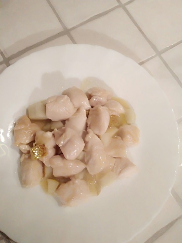 'La Domenica con Fata Zucchina' con la videoricetta della settimana: dadolata con frutta e pollo