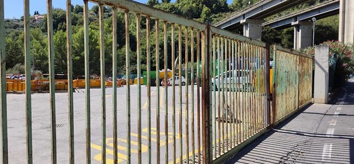 Discarica di Artallo, il "caso vetro" fa rumore. Il PD all’attacco: "Basta rinvii" Discarica di Artallo, il "caso vetro" fa rumore. Il PD all’attacco: "Basta rinvii"