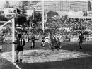 10 APRILE 1980. Calcio, clamorosa proposta di fusione tra Imperia e Sanremese: "Così potremo puntare alla serie A" 10 APRILE 1980. Calcio, clamorosa proposta di fusione tra Imperia e Sanremese: "Così potremo puntare alla serie A"