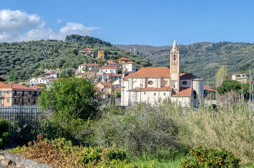 Cimitero di Diano San Pietro illuminato per evitare atti vandalici e furti