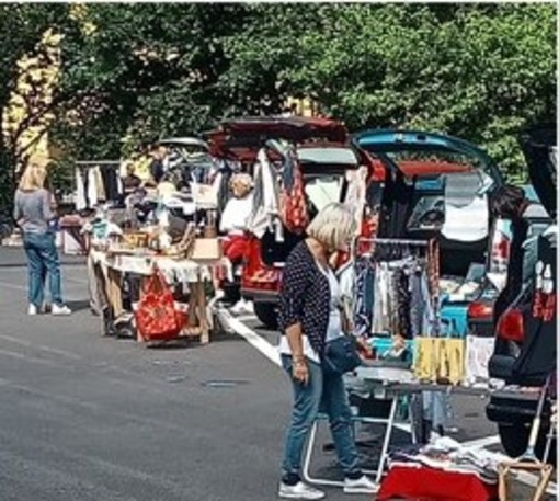 Torna il Drive-in Car Market al Colle di Nava: riuso, natura e buoni affari nel cuore dell'Alta valle Arroscia