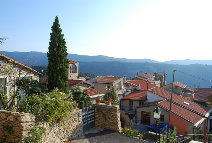 Dolcedo, agriturismi e  b&amp;b senza acqua: gestori e ospiti infuriati