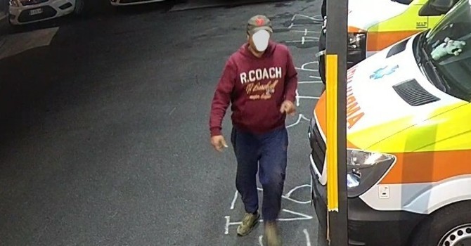 Vandali colpiscono mezzi di soccorso: denunciati due imperiesi