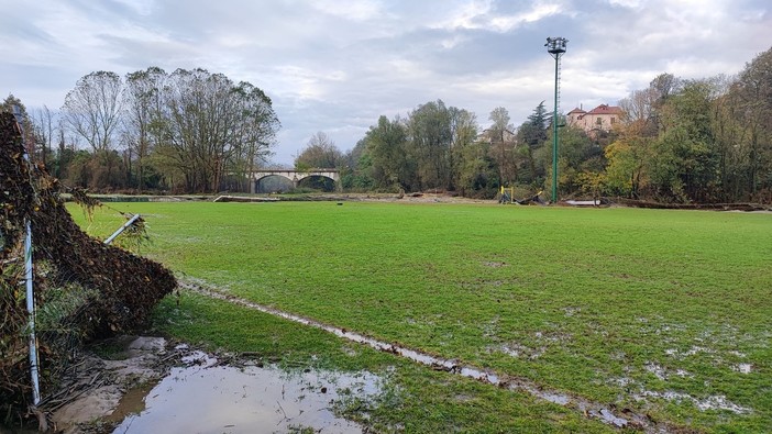 Gli effetti dell'alluvione dellos corso anno sul campo 'Perotti' di Dego Gli effetti dell'alluvione dellos corso anno sul campo 'Perotti' di Dego