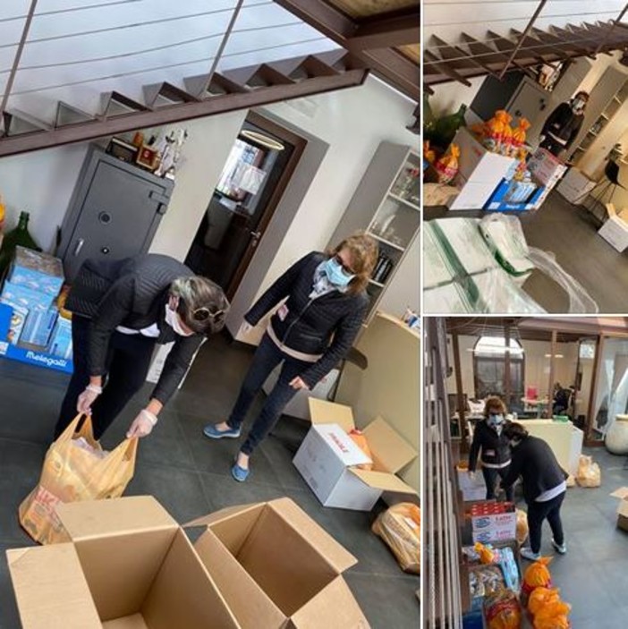 Coronavirus, la "Strescino srl" dona borse della spesa ai comuni di Imperia e San Bartolomeo al mare: non si arresta la solidarietà (Foto) Coronavirus, la "Strescino srl" dona borse della spesa ai comuni di Imperia e San Bartolomeo al mare: non si arresta la solidarietà (Foto)