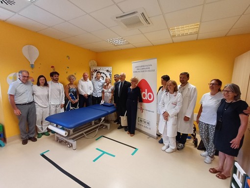 ADMO e AIDO donano un lettino “Tipo Bobath” al Centro di Riabilitazione Pediatrica di Imperia