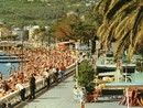 ACCADDE OGGI, 2 SETTEMBRE 1979. Turismo a vele spiegate: Riviera super, Diano Marina batte tutti. Bene anche Bordighera e San Bartolomeo al Mare ACCADDE OGGI, 2 SETTEMBRE 1979. Turismo a vele spiegate: Riviera super, Diano Marina batte tutti. Bene anche Bordighera e San Bartolomeo al Mare