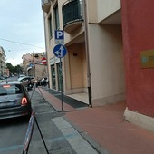 Via Schiva, arriva il tratto di pista ciclabile a pettine: apre il cantiere e scattano i divieti