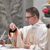 Don Luca Gabriel, parroco di Diano Marina, alla guida della comunicazione diocesana