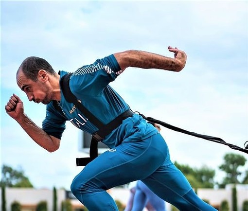 Imperiesi incollati alla tv per l'impresa olimpica di Davide Re Imperiesi incollati alla tv per l'impresa olimpica di Davide Re