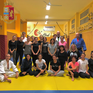 Corso gratuito di difesa personale rivolto alle donne in collaborazione con la Polizia di Stato