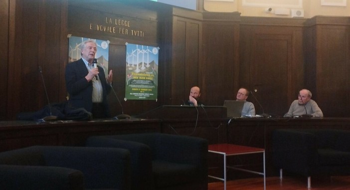 Biblioteca Lagorio gremita a Imperia per "Transizione si, ma non così"