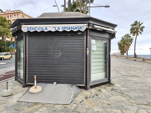 Nuova vita per l’ex edicola di Borgo Peri a Imperia, si cerca un gestore per il chiosco della Spianata