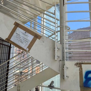 Ex Isnardi, il prefetto torna a sollecitare il Comune: "Serve una soluzione definitiva"