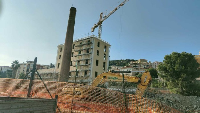 Imperia, J’accuse del consigliere Bracco: “I lavori all’ex Sairo vanno a rilento” Imperia, J’accuse del consigliere Bracco: “I lavori all’ex Sairo vanno a rilento”