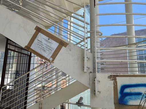 Ex Isnardi, il prefetto torna a sollecitare il Comune: "Serve una soluzione definitiva" Ex Isnardi, il prefetto torna a sollecitare il Comune: "Serve una soluzione definitiva"