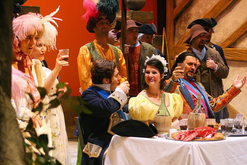 Rappresentazione dell'opera ‘L’Elisir d’amore’ a Villa Scarsella di Diano Marina