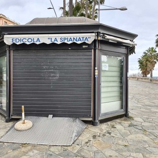 Nuova vita per l’ex edicola di Borgo Peri a Imperia, si cerca un gestore per il chiosco della Spianata
