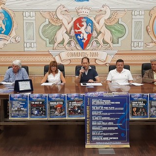 Torna “L’estate musicale dianese Festival” con otto appuntamenti da non perdere (foto e video) Torna “L’estate musicale dianese Festival” con otto appuntamenti da non perdere (foto e video)