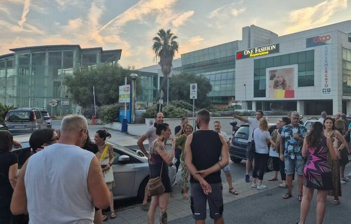 Ex Isnardi, i residenti di via XXV Aprile invitano il Sindaco: "Facciamo una passeggiata insieme"