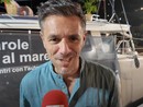 Roberto Emanuelli illumina l’Hotel Riviera dei Fiori nell’ultima tappa di “Due Parole in Riva al Mare” (video) Roberto Emanuelli illumina l’Hotel Riviera dei Fiori nell’ultima tappa di “Due Parole in Riva al Mare” (video)
