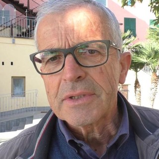 Santo Stefano al Mare, il sindaco Di Placido: "Sono dispiaciuto e rammaricato. Occorre una profonda riflessione sul tema dell'accoglienza ai turisti" Santo Stefano al Mare, il sindaco Di Placido: "Sono dispiaciuto e rammaricato. Occorre una profonda riflessione sul tema dell'accoglienza ai turisti"