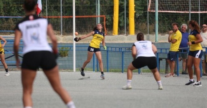 Balùn femminile, la finale è ancora tra San Leonardo e Amici del Castello Balùn femminile, la finale è ancora tra San Leonardo e Amici del Castello