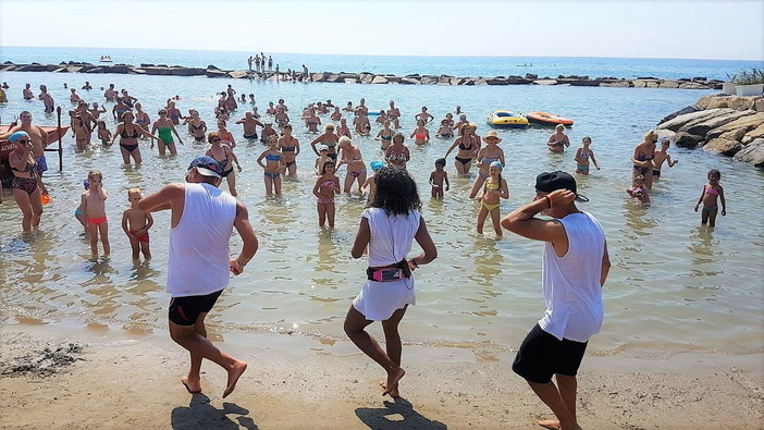 A San Bartolomeo al Mare, ‘Fun on the Beac’h tutti i giorni il fitness in spiaggia