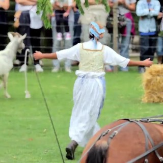 Mendatica celebra le sue tradizioni con il Corteo storico delle Malghe e il Palio delle capre