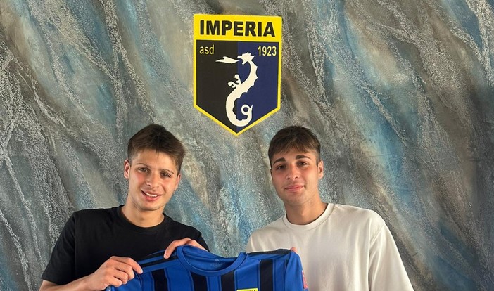 Imperia calcio, dall'Albenga arrivano i gemelli Destito. C'è anche la conferma di Comiotto Imperia calcio, dall'Albenga arrivano i gemelli Destito. C'è anche la conferma di Comiotto
