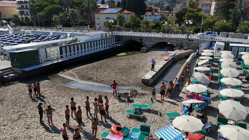 IL PUNTO. Caso fogne, il sindaco: “Ora basta, quereliamo chi diffama Diano”