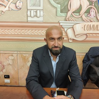 Diano Marina, Bregolin abbraccia Toti: si rafforza l'asse col sindaco  Za Garibaldi