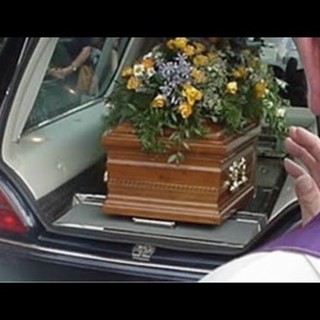Organizzare un ricevimento post funerale con le onoranze funebri Imola