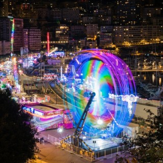 Fiera delle attrazioni a Monte-Carlo