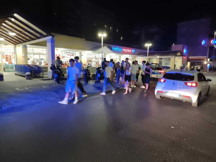 Sicurezza in consiglio comunale a Imperia: confronto sugli  orari di apertura  del supermercato alle Ferriere