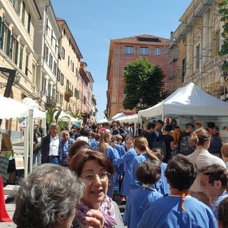 Quali prospettive per il turismo legato a sport, eventi, fiere e wedding? Ne parliamo alle 20:45 a ‘2 ciapetti con Federico’