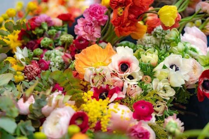 I fiori stravincono la sfida di San Valentino tanto che saranno nelle mani di oltre un innamorato su due I fiori stravincono la sfida di San Valentino tanto che saranno nelle mani di oltre un innamorato su due