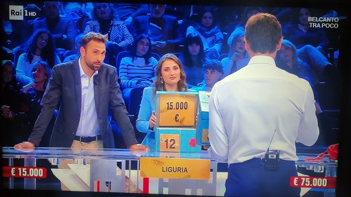 Il personaggio. L'imperiese Francesca Spalla ad 'Affari Tuoi': "Un'esperienza travolgente tra emozioni e riflettori" Il personaggio. L'imperiese Francesca Spalla ad 'Affari Tuoi': "Un'esperienza travolgente tra emozioni e riflettori"