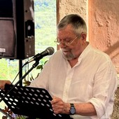 Franco Bianchi vince il concorso di poesia dialettale "Bellissimi Versi" Franco Bianchi vince il concorso di poesia dialettale "Bellissimi Versi"