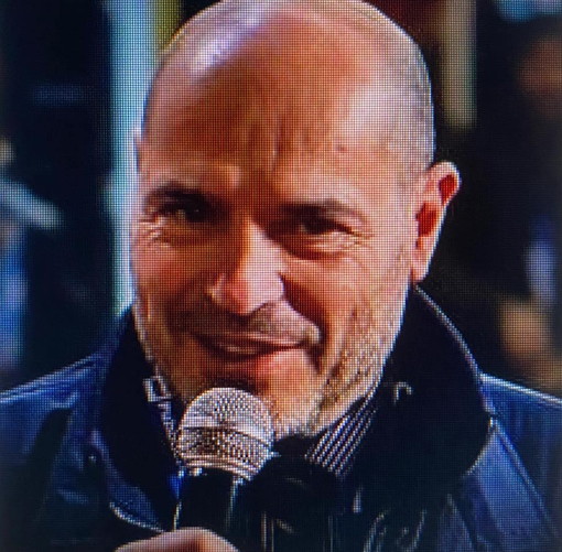 Il giornalista Fulvio Damele ospite alla Libreria 'Libri al Mare' di San Bartolomeo al mare Il giornalista Fulvio Damele ospite alla Libreria 'Libri al Mare' di San Bartolomeo al mare